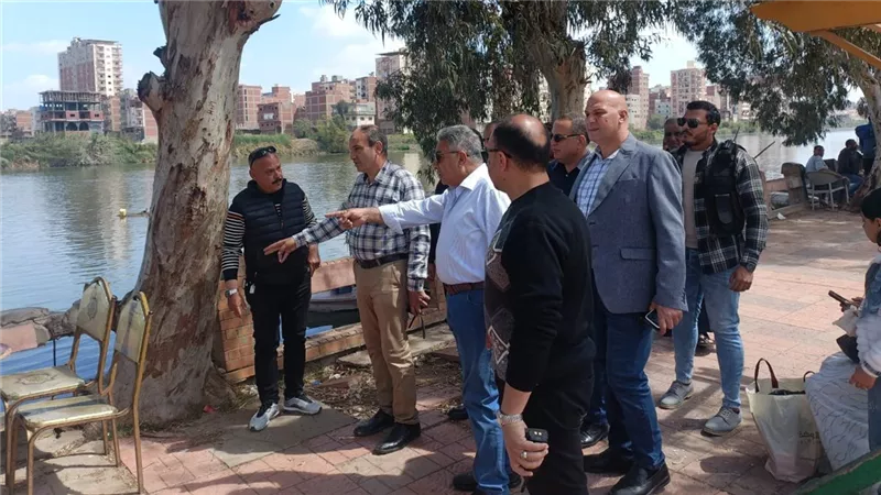 استعدادا لشم النسيم.. محافظ الدقهلية يتفقد مستوى النظافة بحديقة شجرة الدر 