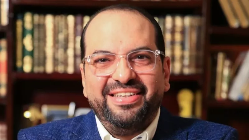 بعد رقص طالبات الثانوية.. داعية يوجه رسالة للأسر: هل هكذا نربي الأجيال؟