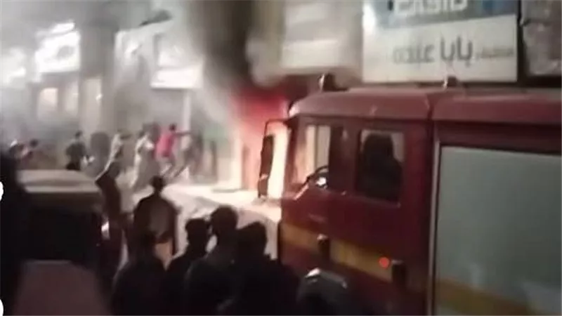 نشوب حريق داخل شقة سكنية بمنطقة عين شمس.. وجهود مكثفة للسيطرة عليه 