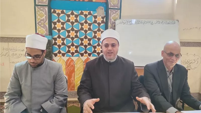 محافظ أسيوط: انطلاق برنامج تدريبي مكثف للأئمة والواعظات للتوعية بالقضايا السكانية