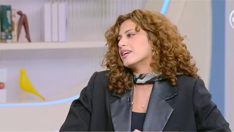 هنا غنيم: الاستقرار الزوجي يحتاج تفاهما.. وغياب الاهتمام يدفع للبحث عن بدائل