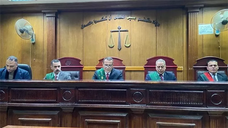 بدء جلسة محاكمة 14 متهم بتهمة تزوير توكيلات لشراء أرض سفارة عربية بالجيزة