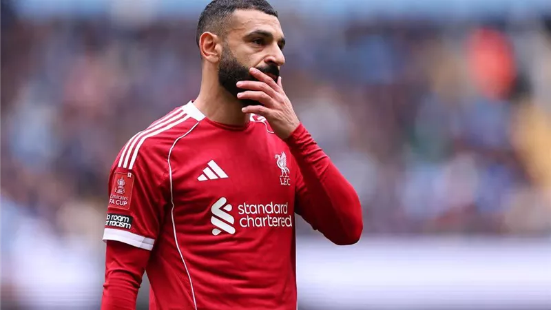 للمرة الثانية بدوري الأبطال.. محمد صلاح بديلًا ضد باريس سان جيرمان 