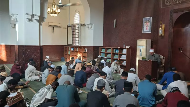 شئون الدعوة بمجمع البحوث تنظم مجلس معين التراث للطلاب الوافدين