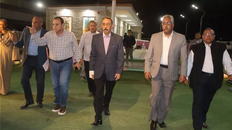 محافظ سوهاج يتفقد الحدائق والمتنزهات للاطمئنان على الوضع العام