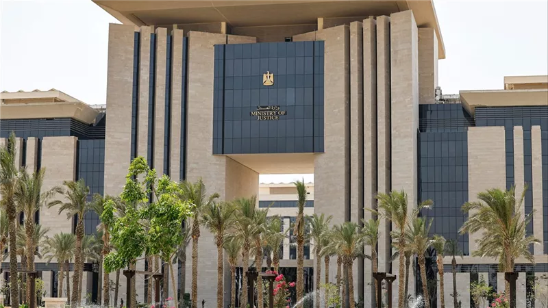 رئيس القومي لحقوق الإنسان يبحث مع وزير العدل تعزيز التعاون لدعم منظومة العدالة