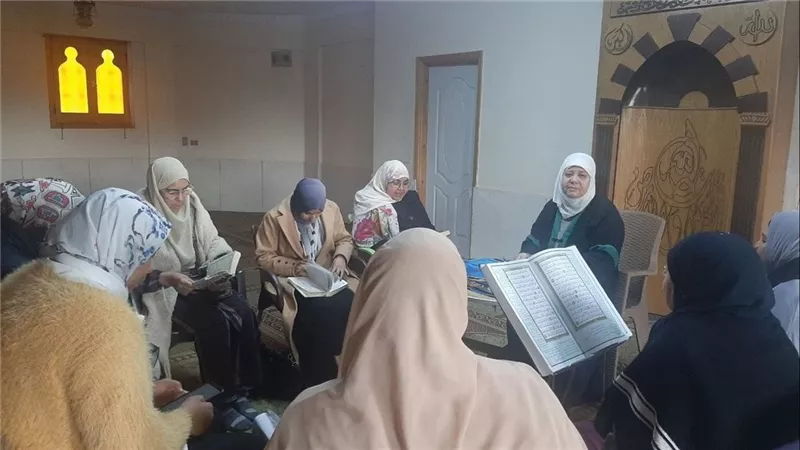 فقه الحج وشم النسيم.. نشاط مكثف لواعظات الأوقاف داخل المساجد 