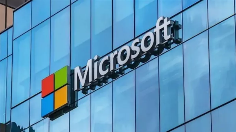 مايكروسوفت تعلن إيقاف تطبيق Outlook Lite نهاية الشهر المقبل