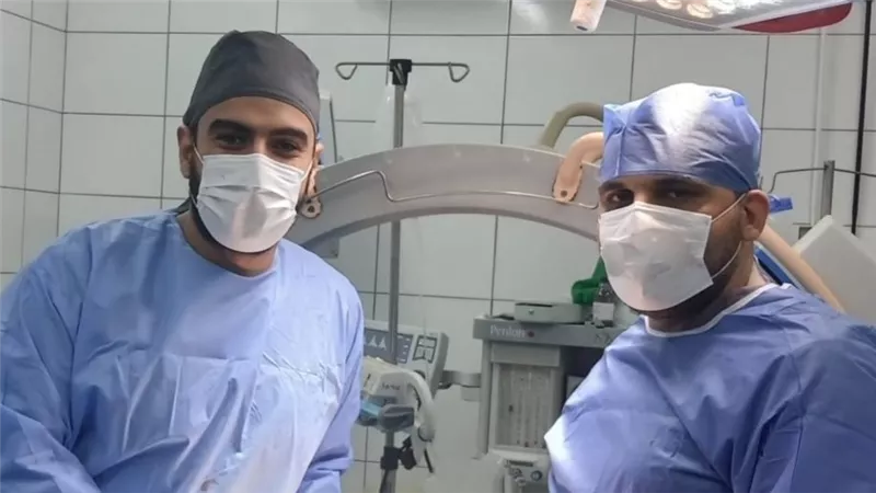 تدخل جراحي دقيق لتثبيت العمود الفقري بمستشفى ميت غمر المركزي