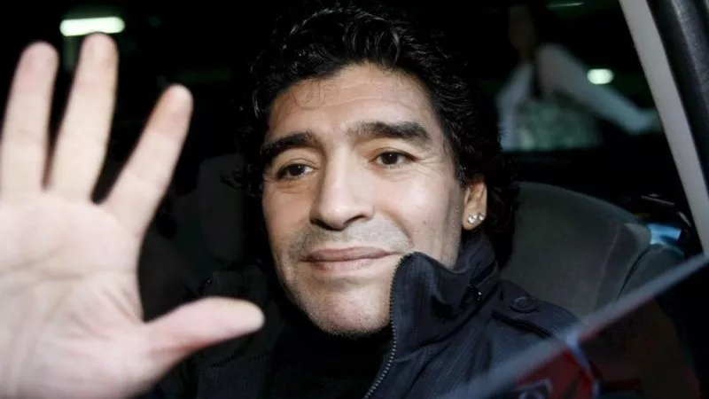 قتل عمد وتورط الفريق الطبي.. مفاجآت جديدة في قضية مارادونا تهز الأرجنتين