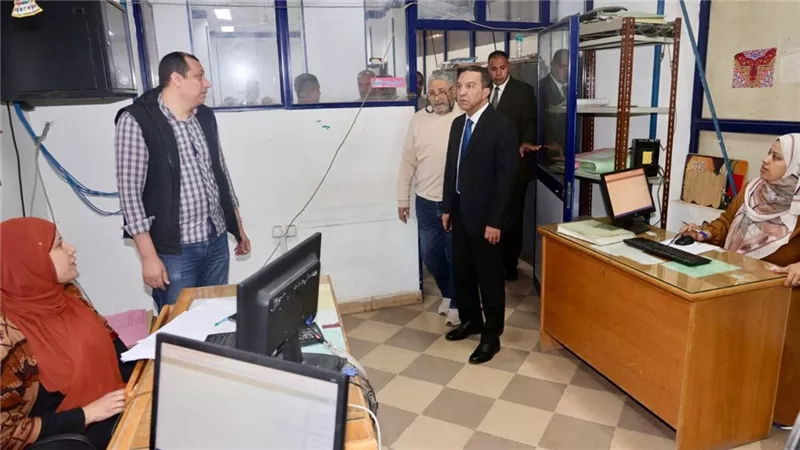 محافظ المنوفية يفاجأ مقر الهيئة القومية للتأمين الاجتماعي والمجلس الطبي العام