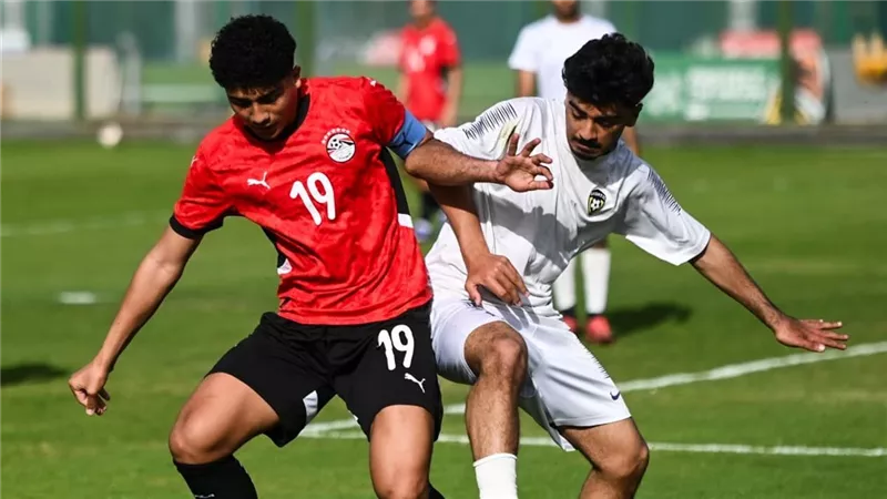 منتخب مصر للناشئين يقلب تأخره لفوز أمام تونس بأمم إفريقيا 