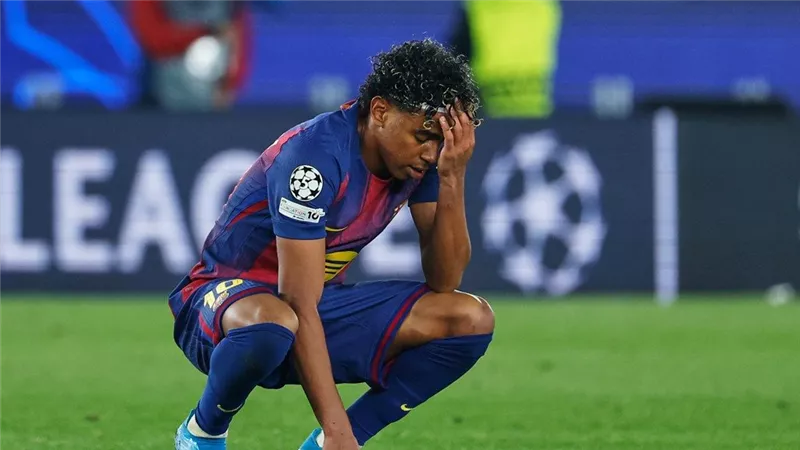 برشلونة يعلن رسميًا تقدمه بشكوى ضد الأداء التحكيمي في مباراة أتلتيكو مدريد