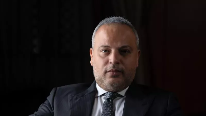 تامر عبد المنعم ينتقد بعض مشاهد حفلات الساحل: «ما تعبرش عن أخلاقنا»