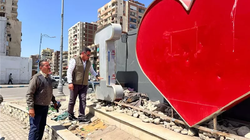 أعمال تطوير شاملة لميادين السويس لتحسين المظهر الحضاري للمدينة