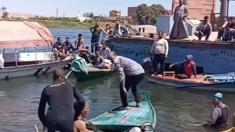 إخلاء سبيل سائق عبارة الشورانية و3 من مساعديه بكفالة 5 آلاف جنيه في سوهاج