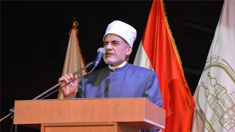 رئيس خريجي الأزهر بالغربية يحذر من خطورة التطرف والاعتداء على النفس