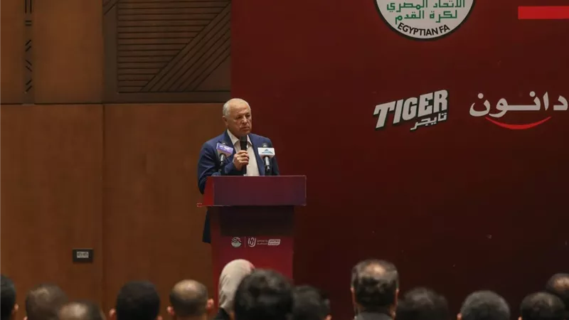 أبو ريدة: متفائل بالجيل الجديد للحكام.. وتحقيق العدالة أهم أهدافكم