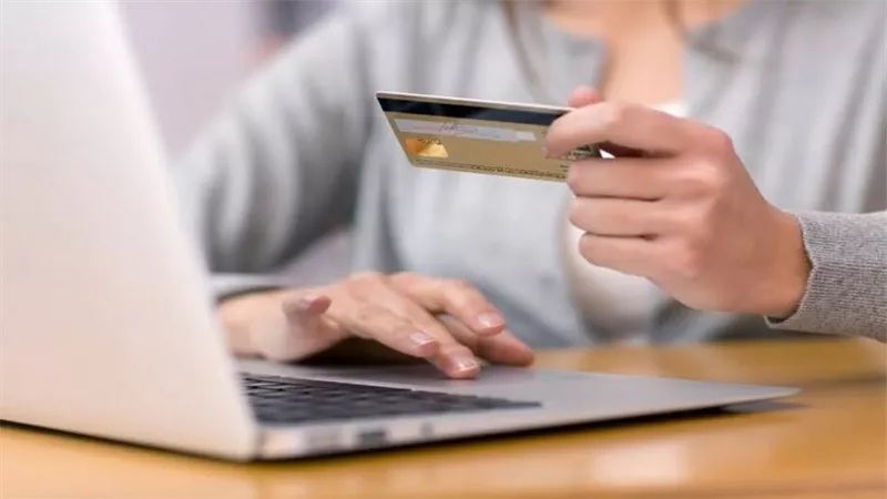 «السيستم واقع».. هل فقد المواطن الثقة في خدمات التحول الرقمي؟ |تقرير