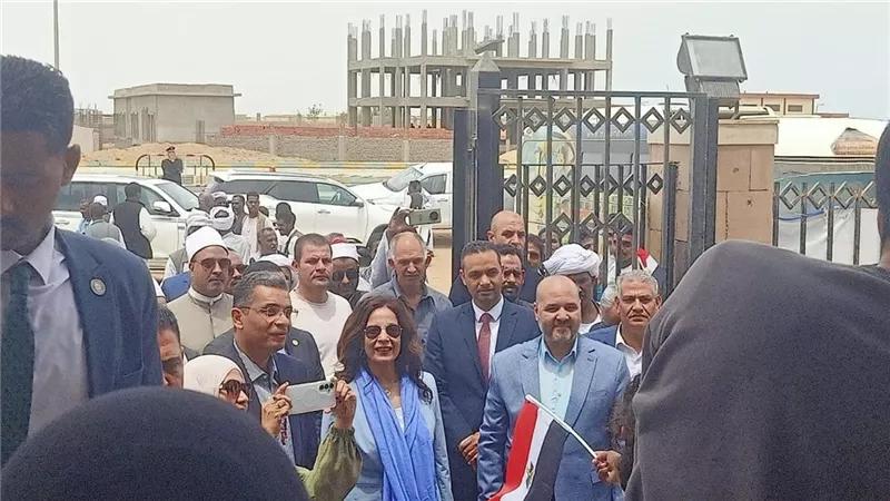 وزيرة الثقافة من شلاتين: العدالة الثقافية حق أصيل لكل مواطن