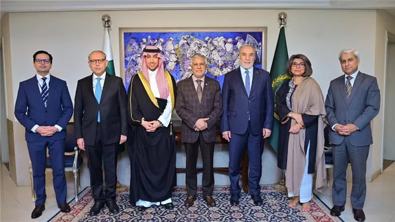 تحرك دبلوماسي مصري في باكستان لتعزيز التهدئة بين واشنطن وطهران