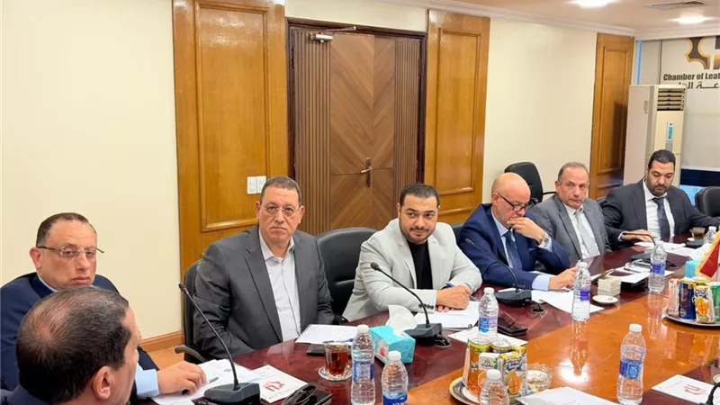 غرفة الجلود تبحث سبل مواجهة قفزة أسعار مستلزمات الإنتاج ودعم المصنعين