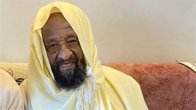 رحل بهدوء كما عاش.. الأقصر تودّع الشيخ بعيبش خادم ساحة الطيب