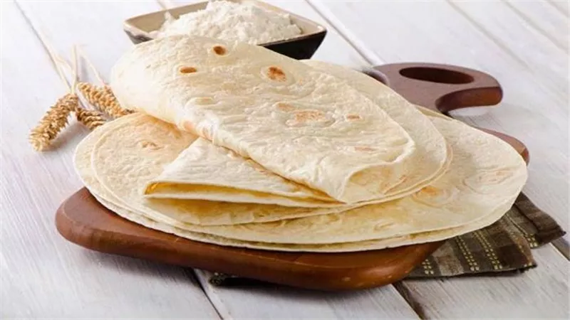 طريقة عمل العيش السوري.. خطوات بسيطة لتحضير الخبز الأكثر إقبالا بالمطاعم 