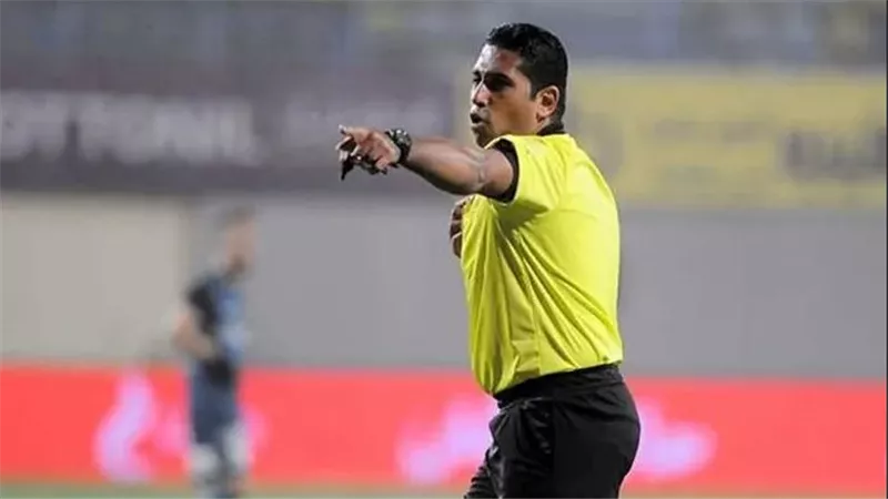 الصباحي يفتح النار على رويز: اعتزلت بسببه.. والتحكيم المصري يعاني من الفوضى