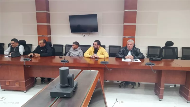 مياه دمياط تتابع التشغيل وتبحث تطوير الخدمات بمدينة الأثاث بشطا