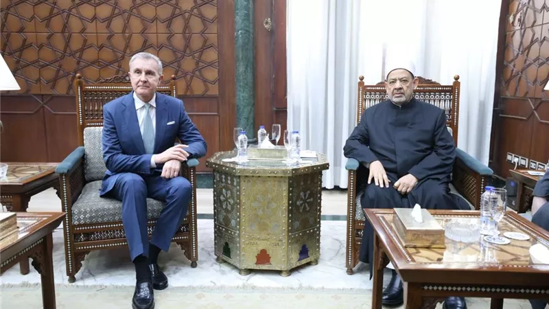 شيخ الأزهر يلتقي أمير رومانيا ويؤكد ضرورة تقارب الشعوب ومواجهة الكراهية