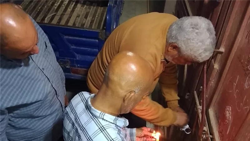 محافظ أسيوط: استمرار الحملات الليلية لإحكام الانضباط وتشميع 42 محلا ومنشأة مخالفة
