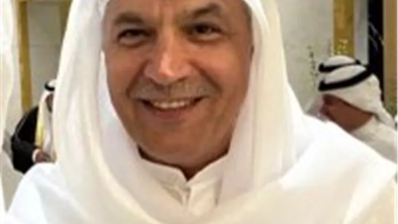 السياسي الكويتي حمد بوضاري يفتح النار على صدام حسين.. والسبب أنور السادات