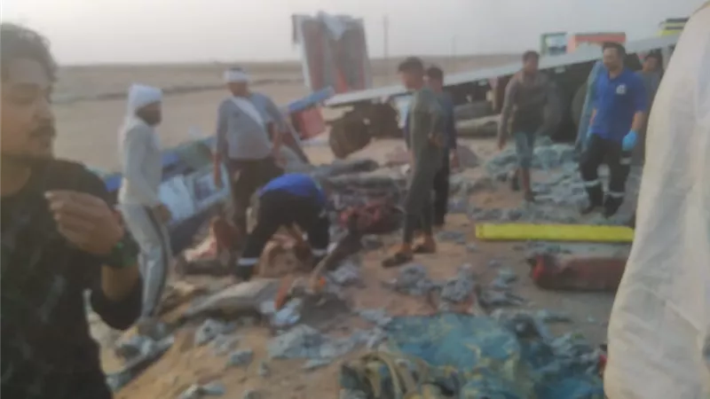 مصرع شخصين وإصابة 4 آخرين في تصادم مروع بطريق منفلوط الصحراوي بأسيوط