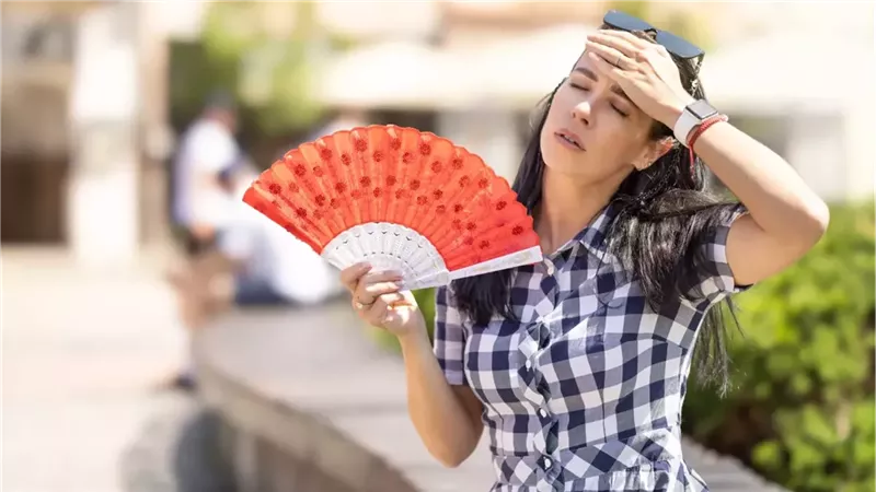 آلية مواجهة ارتفاع الحرارة.. كيف تحافظ على سلامتك؟