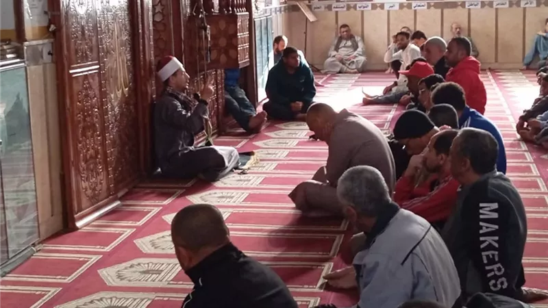 أوقاف السويس تنظم المجلس الفقهي الأسبوعي بعنوان 