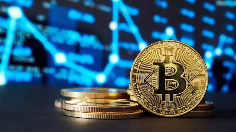 صناديق البيتكوين تسجل أكبر تدفقات خارجة في 6 أسابيع بقيمة 390 مليون دولار