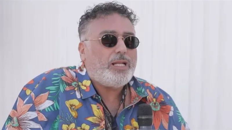 تامر حبيب يسترجع ذكريات سهر الليالي: هاني سلامة كان هيعمل دور أحمد حلمي