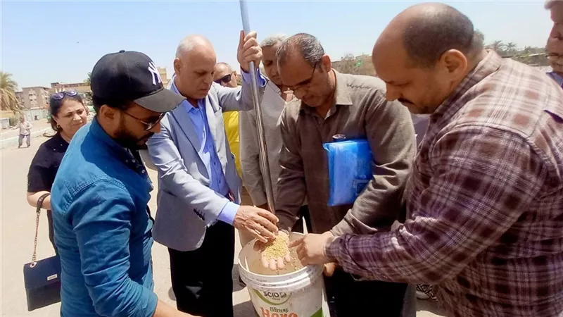 محافظ أسيوط: انتظام أعمال توريد القمح للصوامع والشون بإجمالي 1109 طن