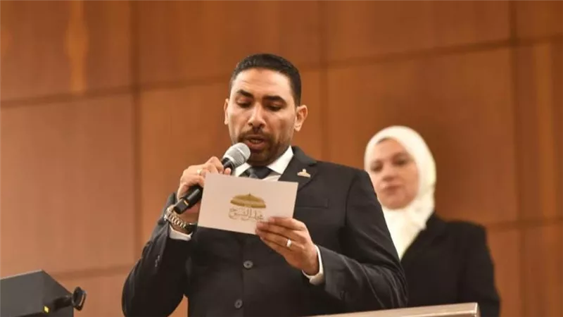  نائب يطالب بالتحقق من هوية المنتقبات داخل المستشفيات وتشديد إجراءات التأمين 