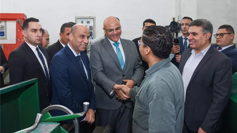 1200 منحة.. وزير العمل ومحافظ الإسكندرية يشهدان تخريج دفعات جديدة لـ دون بوسكو