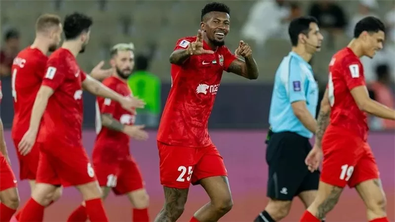 أهداف وملخص مباراة شباب الأهلي وبوريرام الشوط الأول في دوري أبطال آسيا 2025-26
