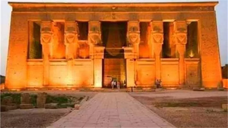 قنا: دندرة على قائمة التراث الإسلامي يعزز فرص التنمية السياحية