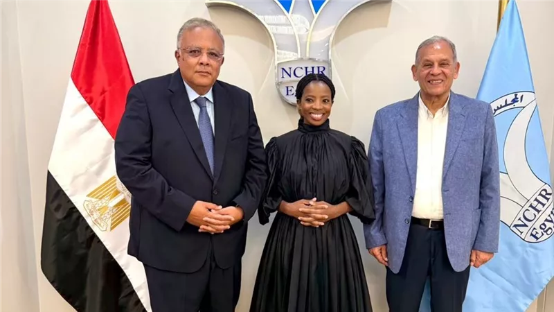 رئيس القومي لحقوق الإنسان يستقبل أمين مظالم جنوب أفريقيا في أول زيارة لمصر