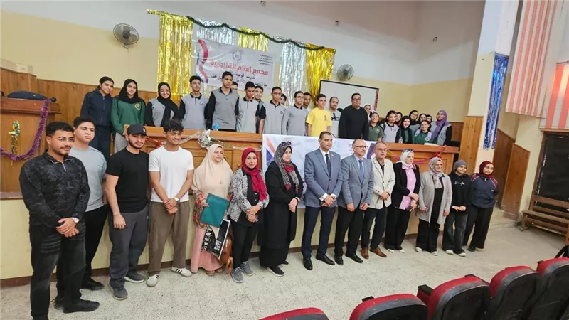مجمع إعلام القليوبية يوجه رسالة إلى النشء: نقرة واحدة قد تغير كل شيء فكن واعيا