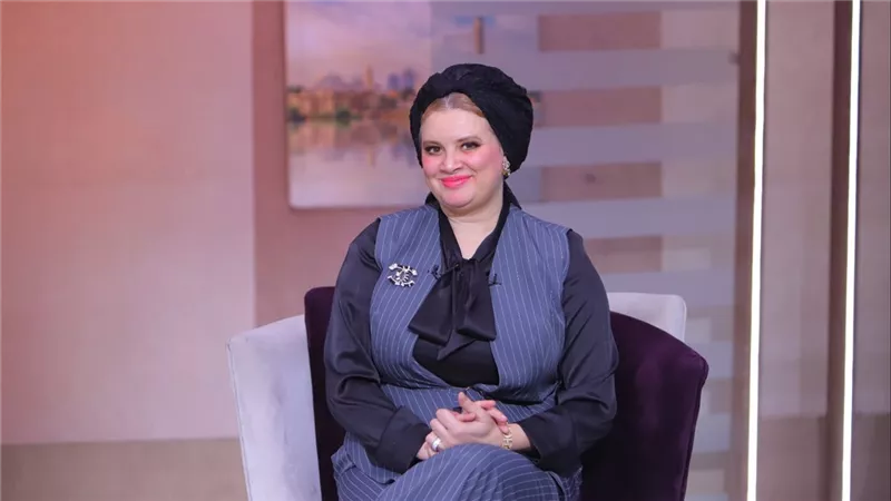 نهي الجندي تفجر ملف الحضانة في محاكم الأسرة.. متى تسقط الأم وتدخل عائلة الأب 