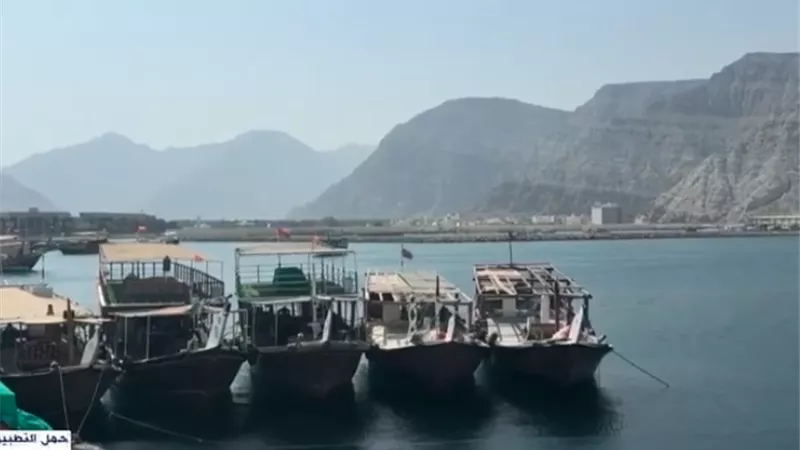 خبير سياسي: مفاوضات واشنطن وطهران تسير تحت ضغط عسكري وإعلامي مكثف