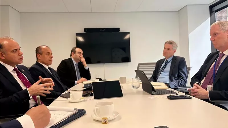 شراكة استراتيجية بين مصر وEIB لدعم المناطق الاستثمارية والصناعية