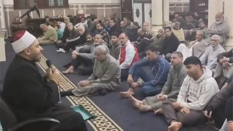 مديرية أوقاف السويس تنظم دروسًا منهجية لنشر صحيح الدين بحضور كثيف من المواطنين
