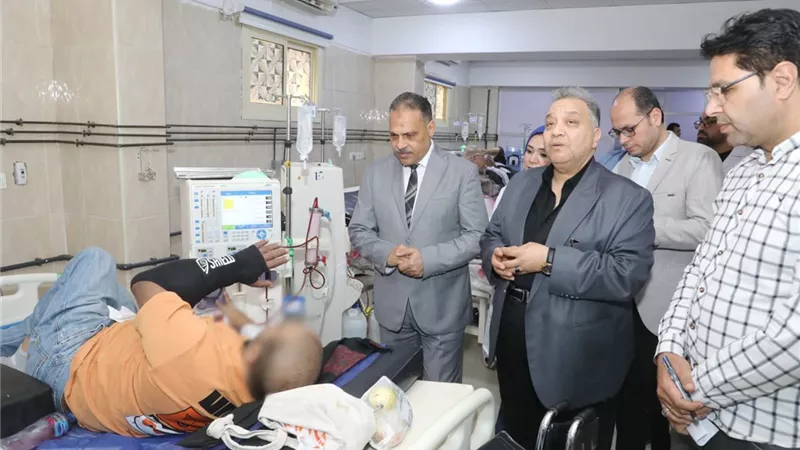 محافظ الشرقية يتفقد مستشفى القنايات المركزي لمتابعة انتظام العمل